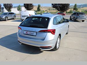 2024 Benzin Otomatik Skoda Scala Gri Asal