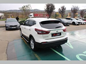 2020 Dizel Otomatik Nissan Qashqai Beyaz Asal