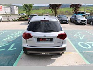 2023 Hybrid Otomatik Suzuki Vitara Gri Asal