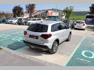 2023 Hybrid Otomatik Suzuki Vitara Gri Asal