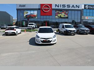 2013 Dizel Manuel Hyundai i30 Beyaz Asal