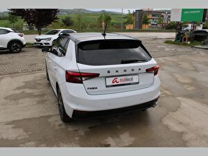 2023 Benzin Otomatik Skoda Fabia Beyaz Asal