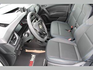 2025 Benzin Otomatik Nissan Townstar Beyaz Asal