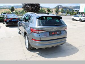 2021 Benzin Otomatik Skoda Kodiaq Gri Asal
