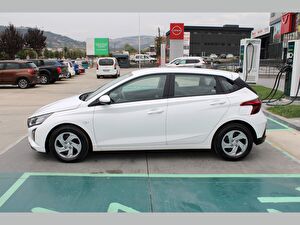 2024 Benzin Otomatik Hyundai i20 Beyaz Asal