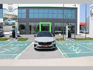 2025 Benzin Otomatik Skoda Scala Gri Asal