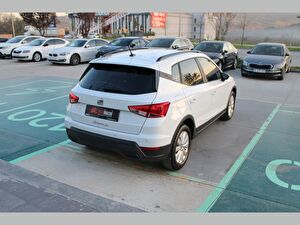 2024 Benzin Otomatik Seat Arona Beyaz Asal