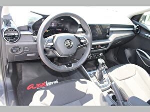2024 Benzin Otomatik Skoda Fabia Gri Asal