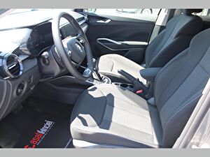 2024 Benzin Otomatik Skoda Fabia Gri Asal