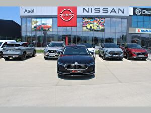 2024 MHEV Otomatik Skoda Superb Siyah Asal