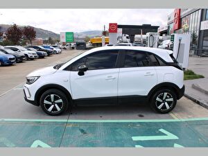 2022 Benzin Otomatik Opel Crossland Beyaz Asal