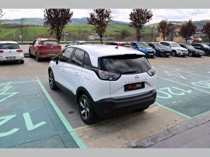 2022 Benzin Otomatik Opel Crossland Beyaz Asal