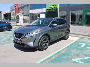 Nissan Qashqai SUV 1.3 DIG-T MHEV Skypack 4x2 CVT