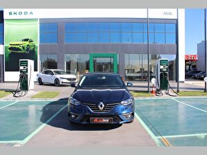 2020 Benzin Otomatik Renault Megane Mavi Asal