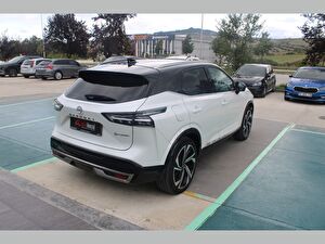 2026 Hybrid Otomatik Nissan Qashqai Beyaz Asal