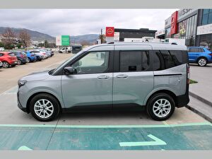 2025 Dizel Manuel Ford Tourneo Courier Gri Asal