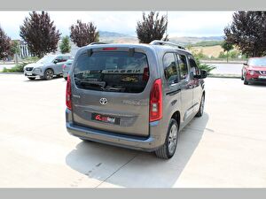 2023 Dizel Otomatik Toyota Proace City Gri Asal