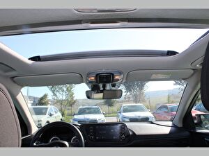 2023 Benzin Otomatik Hyundai i20 Gri Asal