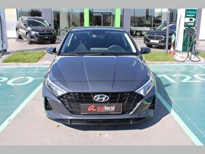 2023 Benzin Otomatik Hyundai i20 Gri Asal