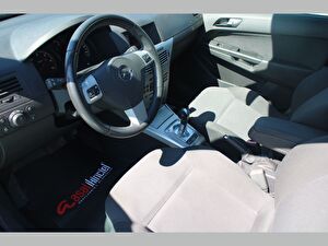 2011 Dizel Otomatik Opel Astra Beyaz Asal
