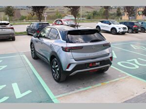 2023 Benzin Otomatik Opel Mokka Gri Asal