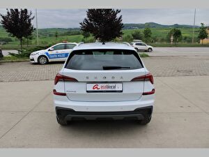 2024 Benzin Otomatik Skoda Kamiq Beyaz Asal