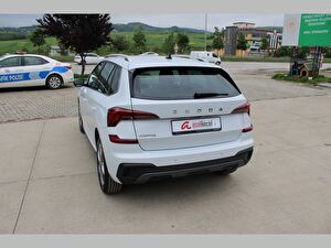2024 Benzin Otomatik Skoda Kamiq Beyaz Asal