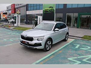 Skoda Kamiq SUV 1.0 TSI Premium DSG