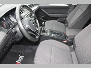 2017 Benzin Manuel Volkswagen Passat Beyaz Asal