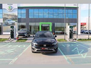 2022 Dizel Otomatik Fiat Egea Cross Siyah Asal