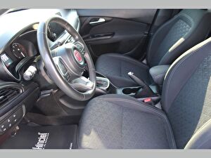 2022 Dizel Otomatik Fiat Egea Cross Siyah Asal