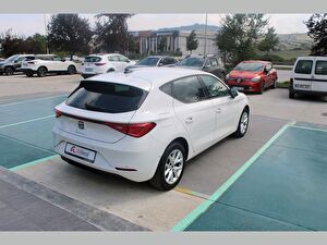 2023 Hybrid Otomatik Seat Leon Beyaz Asal