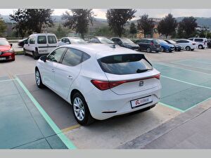 2023 Hybrid Otomatik Seat Leon Beyaz Asal
