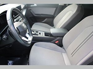 2023 Hybrid Otomatik Seat Leon Beyaz Asal