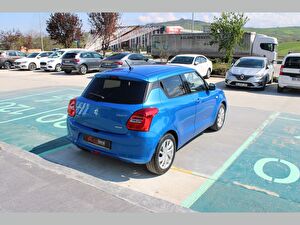 2023 Hybrid Otomatik Suzuki Swift Mavi Asal