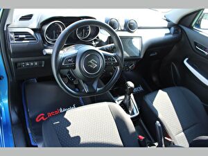 2023 Hybrid Otomatik Suzuki Swift Mavi Asal