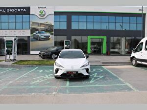 2023 Elektrik Otomatik Mg MG4 Beyaz Asal