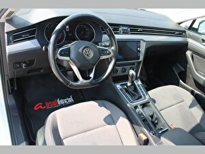 2020 Benzin Otomatik Volkswagen Passat Beyaz Asal
