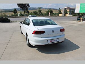 2020 Benzin Otomatik Volkswagen Passat Beyaz Asal