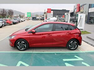 2022 Benzin + LPG Otomatik Hyundai i20 Kırmızı Asal