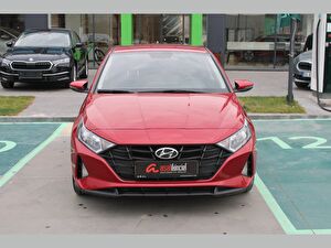 2022 Benzin + LPG Otomatik Hyundai i20 Kırmızı Asal