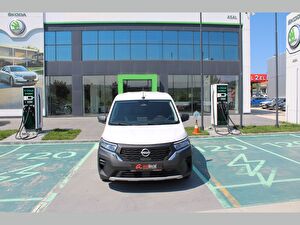 2025 Benzin Manuel Nissan Townstar Beyaz Asal