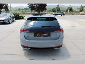 2024 Benzin Otomatik Skoda Scala Gri Asal