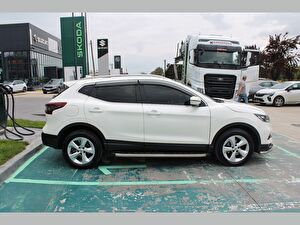 2020 Dizel Otomatik Nissan Qashqai Beyaz Asal