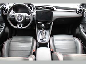 2023 Benzin Otomatik MG ZS Beyaz Asal