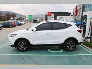 2023 Benzin Otomatik MG ZS Beyaz Asal