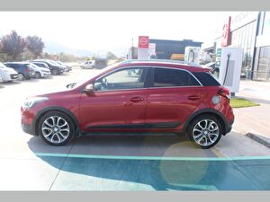 2016 Benzin Otomatik Hyundai i20 Active Kırmızı Asal