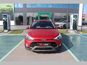 2016 Benzin Otomatik Hyundai i20 Active Kırmızı Asal