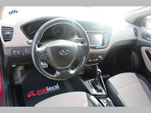 2016 Benzin Otomatik Hyundai i20 Active Kırmızı Asal