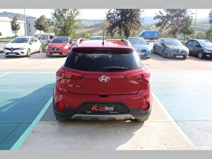 2016 Benzin Otomatik Hyundai i20 Active Kırmızı Asal